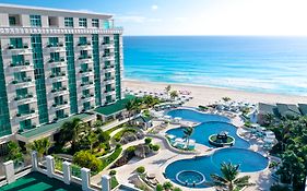 Sandos Hotel in Cancun